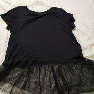 Torrid ruffle bottom black shirt